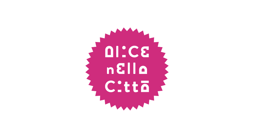 Logo rosa su sfondo nero del festival “Alice nella Città”, sezione autonoma della Festa del Cinema di Roma dedicata alle giovani generazioni e al cinema per ragazzi.